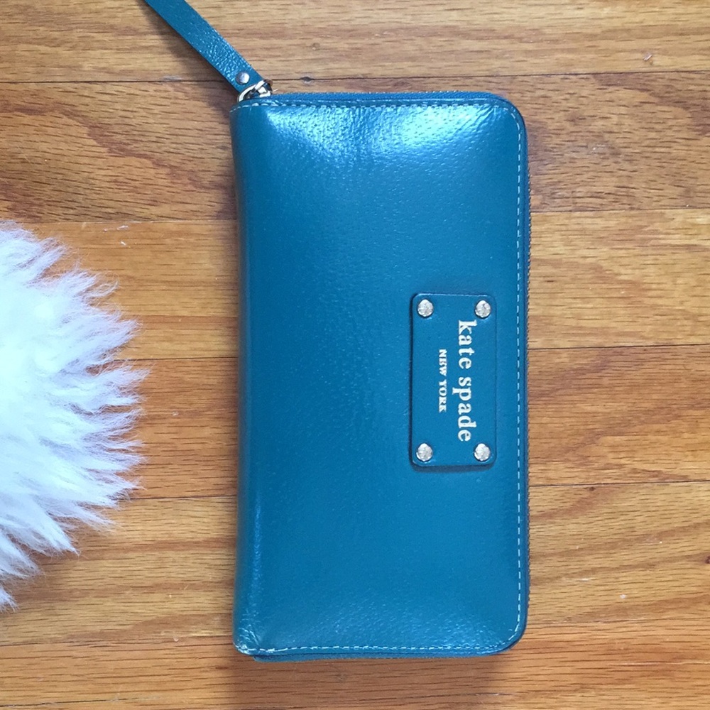 Kate spade wallet